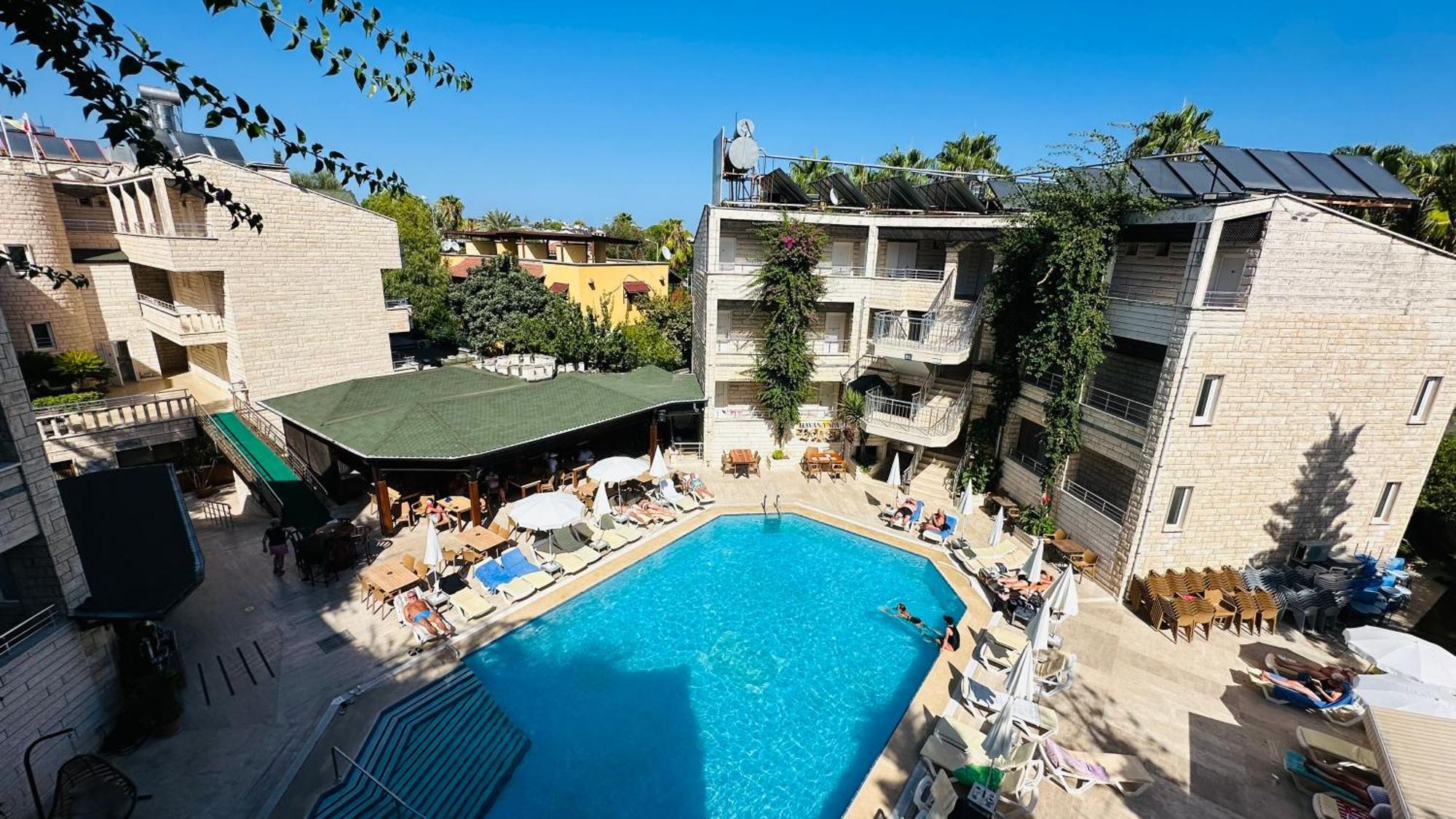 Havana Hotel 凯梅尔 外观 照片